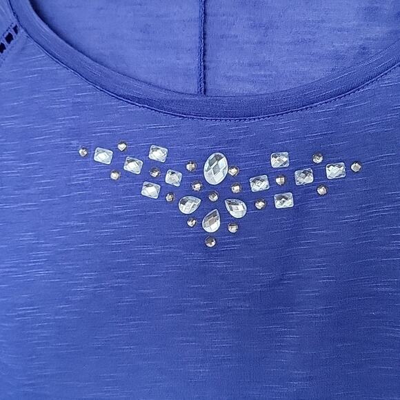 French Laundry Blue High Low Embellished Jeweled Tee, 2X - Picture 6 of 6